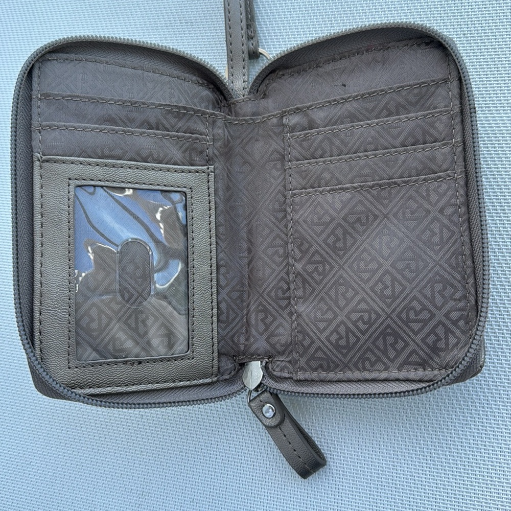 Relic Cell Phone Wristlet - Picture 3 of 4